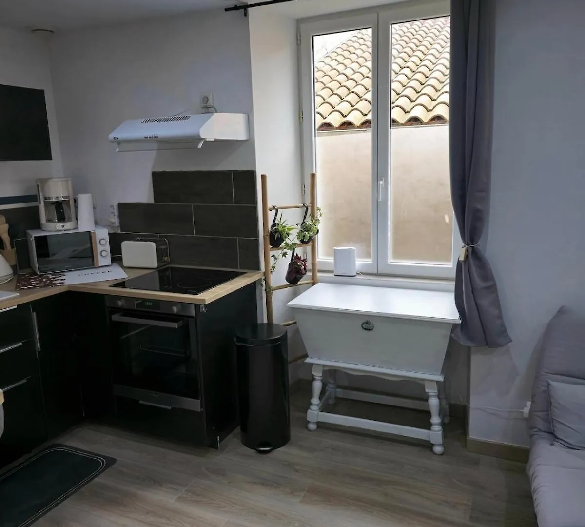 Апартаменты Un Pied-A-Terre Мийо
